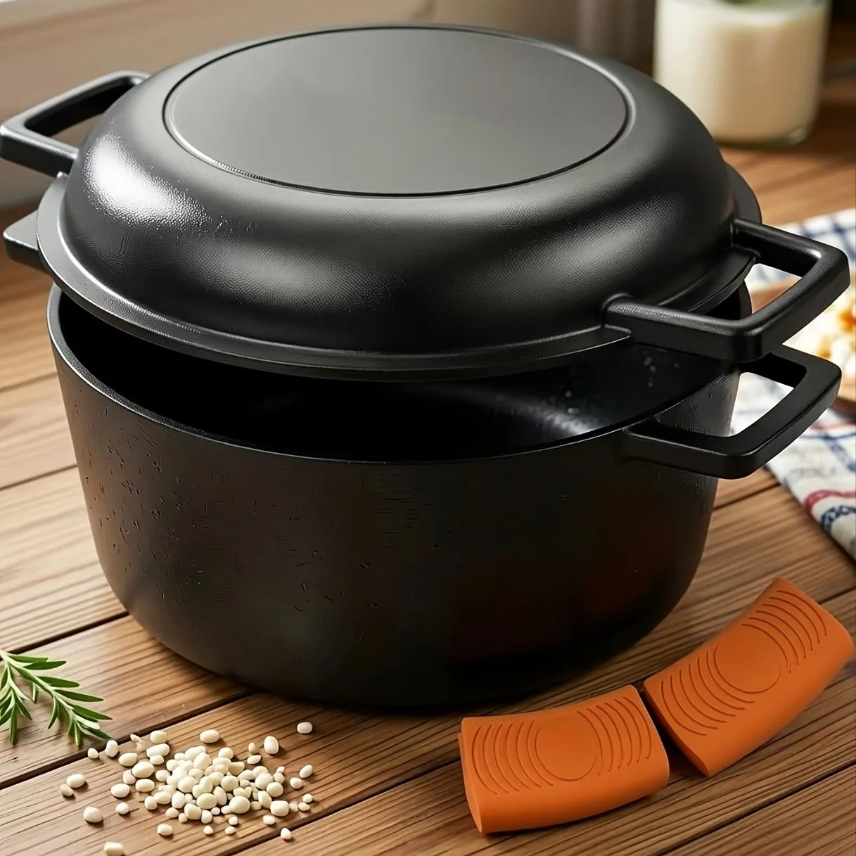 7 QT 2-In-1 Pre-Seasoned Cast Iron Dutch Oven